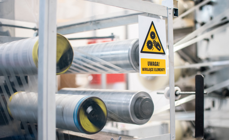 Technologia samoprzylepna 4.0. Inteligentne systemy kontroli jakości.